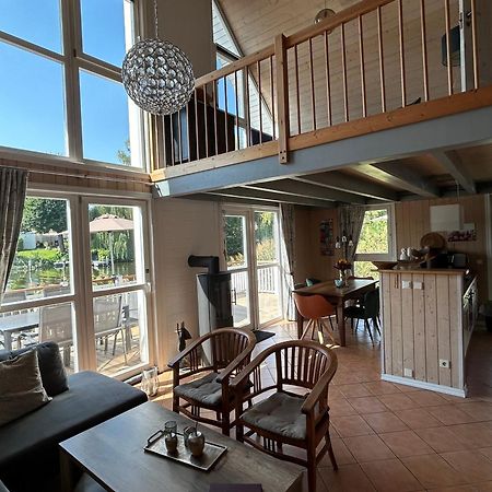 Ferienhaus Mit Wasserterrasse - Mit Sauna Und Kamin - Inklusive Nebenkosten Wendisch Rietz Exterior foto