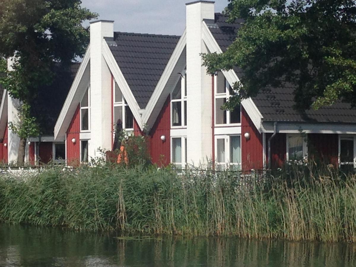 Ferienhaus Mit Wasserterrasse - Mit Sauna Und Kamin - Inklusive Nebenkosten Wendisch Rietz Exterior foto