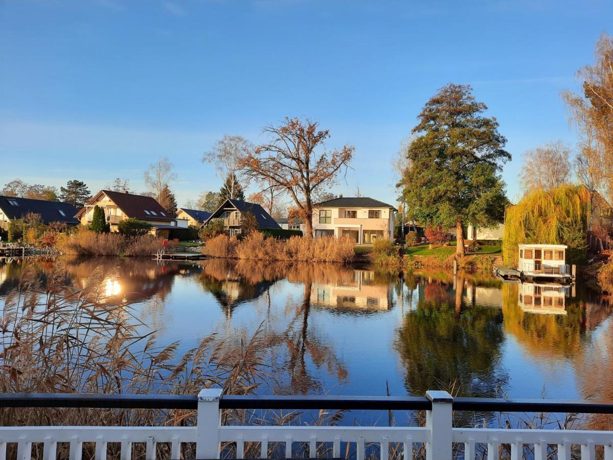 Ferienhaus Mit Wasserterrasse - Mit Sauna Und Kamin - Inklusive Nebenkosten Wendisch Rietz Exterior foto