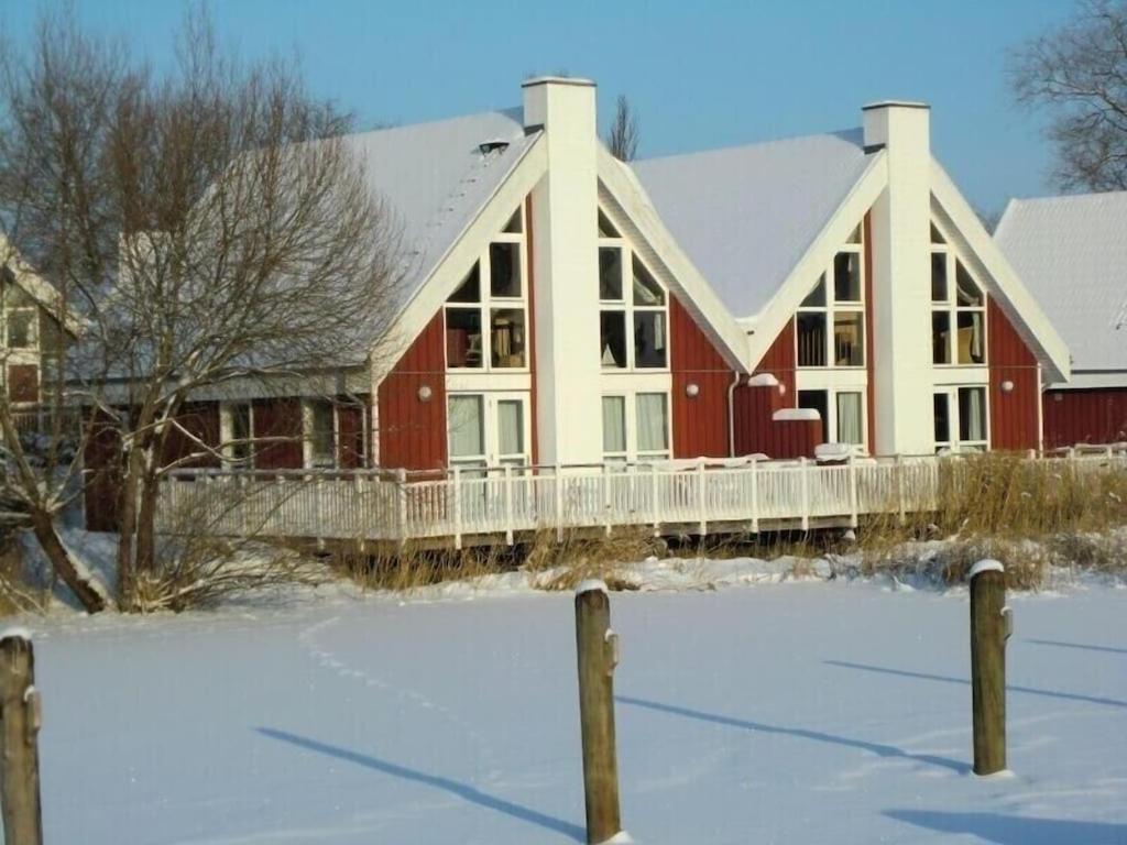 Ferienhaus Mit Wasserterrasse - Mit Sauna Und Kamin - Inklusive Nebenkosten Wendisch Rietz Exterior foto